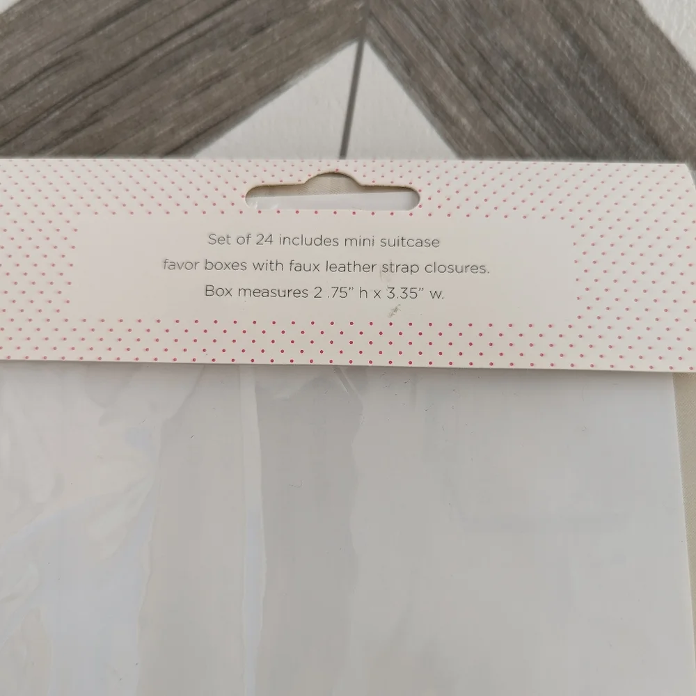 NWT Kate Aspen Suitcase Favor Boxes Bridal Shower